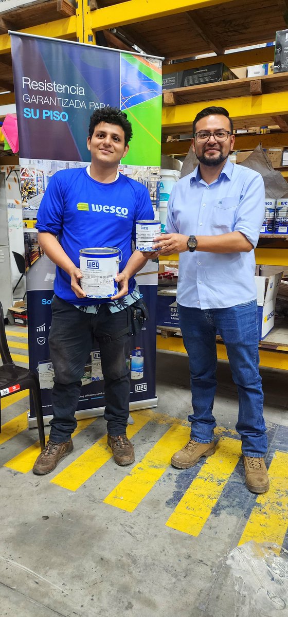pintulacec's tweet photo. 📢 ¡Éxito total en la capacitación de Pintura Epóxica en Manta Campiña! 🎉 Gracias a todos los que se unieron. Juntos aprendimos las mejores técnicas para pisos y superficies. 🖌️💪 ¡Un día lleno de conocimiento e innovación! 🔵 ¡Próximas capacitaciones pronto! 💡 https://t.co/Wx8iXeM6FF