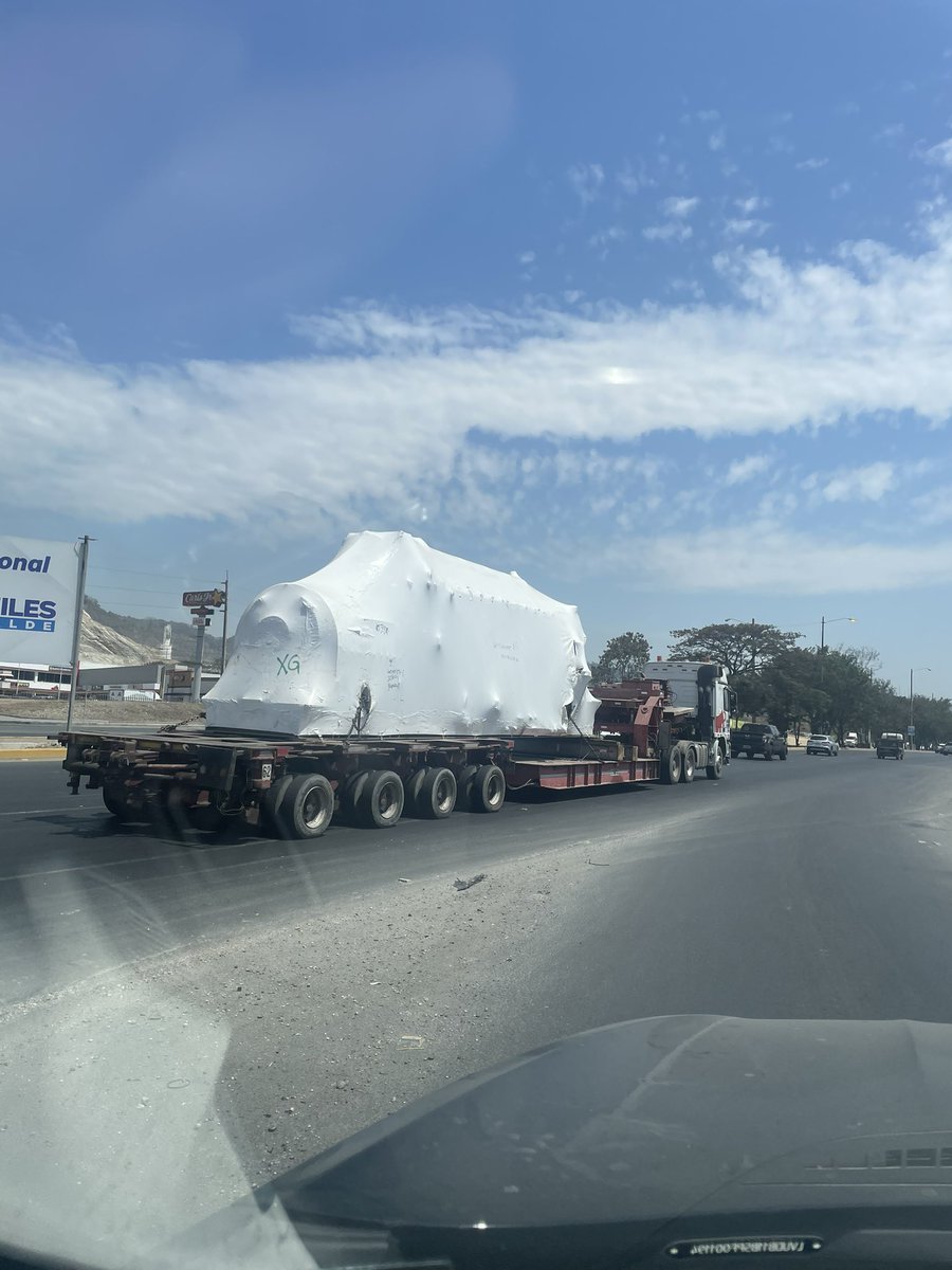 Larry R. tweet media