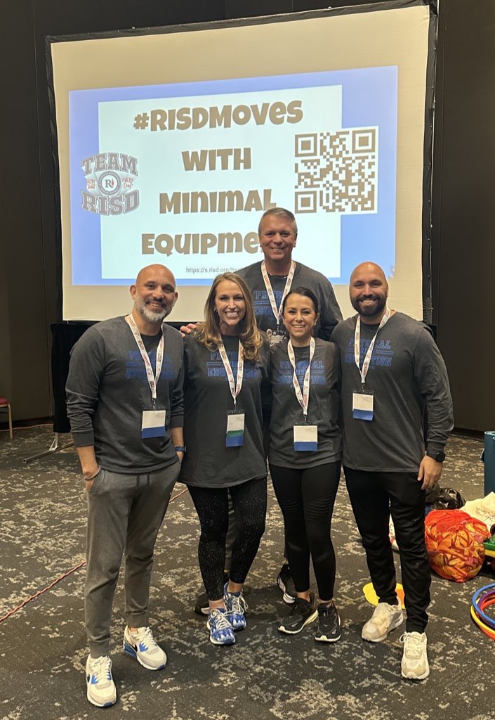 PeDartmouth's tweet photo. @IamBranum Our @RichardsonISD PE Lead Tram just presented in front of 300+ #PE teachers around #Texas at the @TexAHPERD PE conference in Galveston!  Making #RISDproud #RISDbetheone https://t.co/xTn4LttoOx