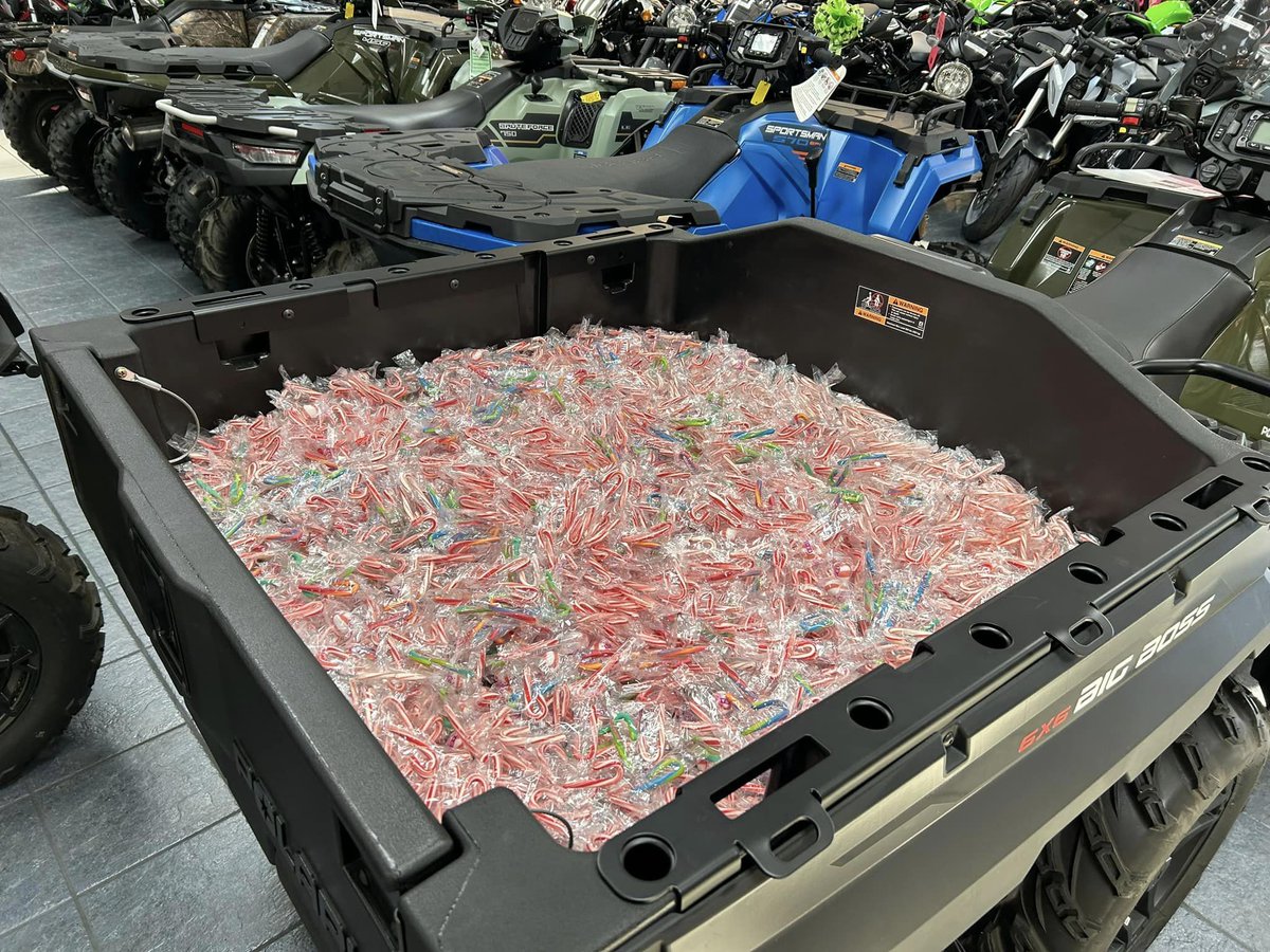WheelerPower's tweet photo. We are doing a Christmas Giveaway! Who can guess how many Candy Canes are in this 2025 Polaris Sportsman 570 6x6? We are giving away a $150 Wheeler Powersports Gift Card. To enter you must 1. Like this post and retweet 2. Follow us on Twitter 3. Reply with your guess to enter https://t.co/majlJzASRg