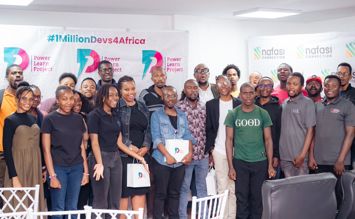plpcommunity's tweet image. 🇰🇪

Top shots from the top project pitches at #PowerHacks2024 Kenya!

The solutions were nothing short of impressive... 🔥 We’re excited to announce the winner tomorrow during the #PLPClassof2024 graduation ceremony. 🎓

Stay tuned for the winners! 

#1MillionDevs4Africa