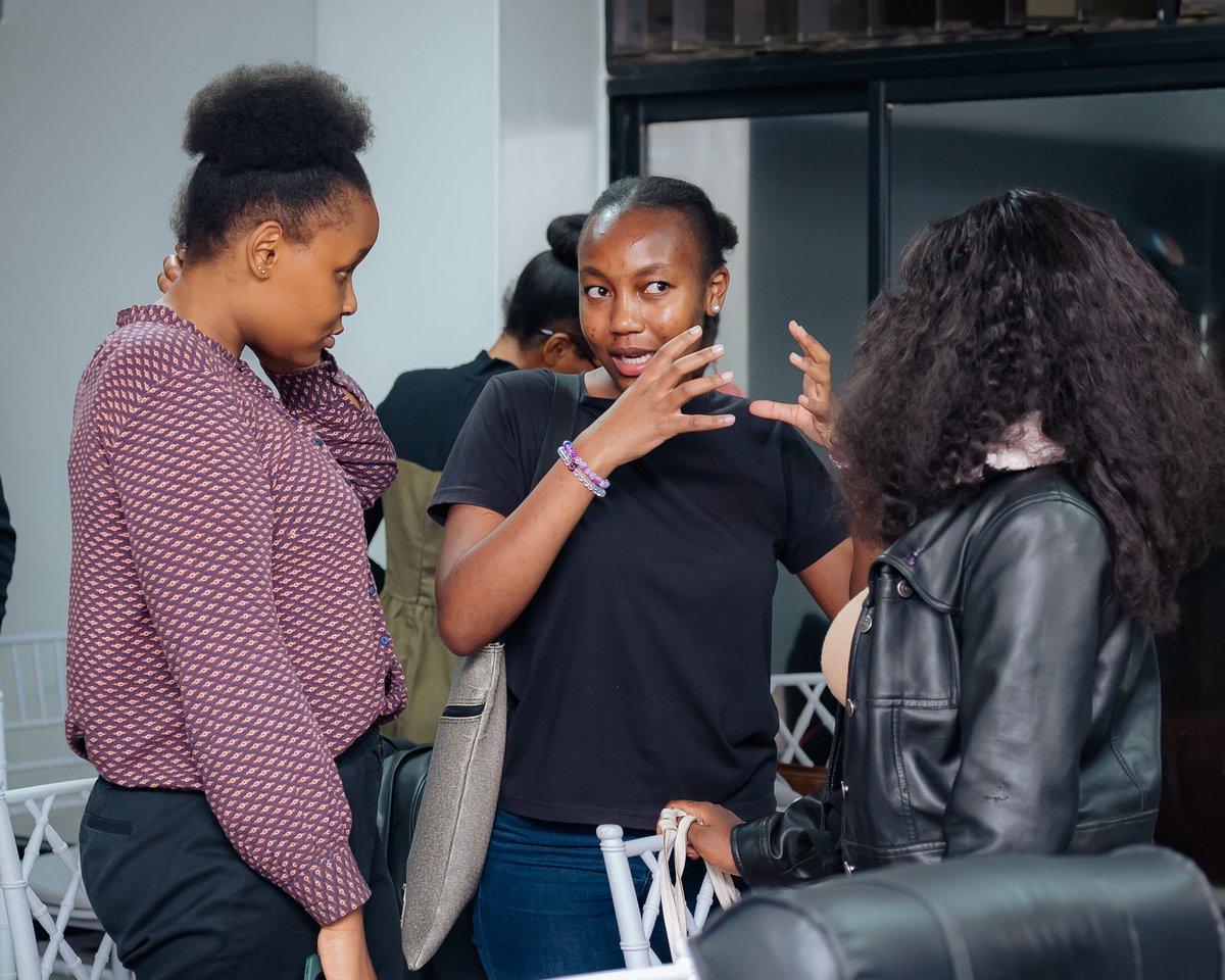 plpcommunity's tweet image. 🇰🇪

Top shots from the top project pitches at #PowerHacks2024 Kenya!

The solutions were nothing short of impressive... 🔥 We’re excited to announce the winner tomorrow during the #PLPClassof2024 graduation ceremony. 🎓

Stay tuned for the winners! 

#1MillionDevs4Africa