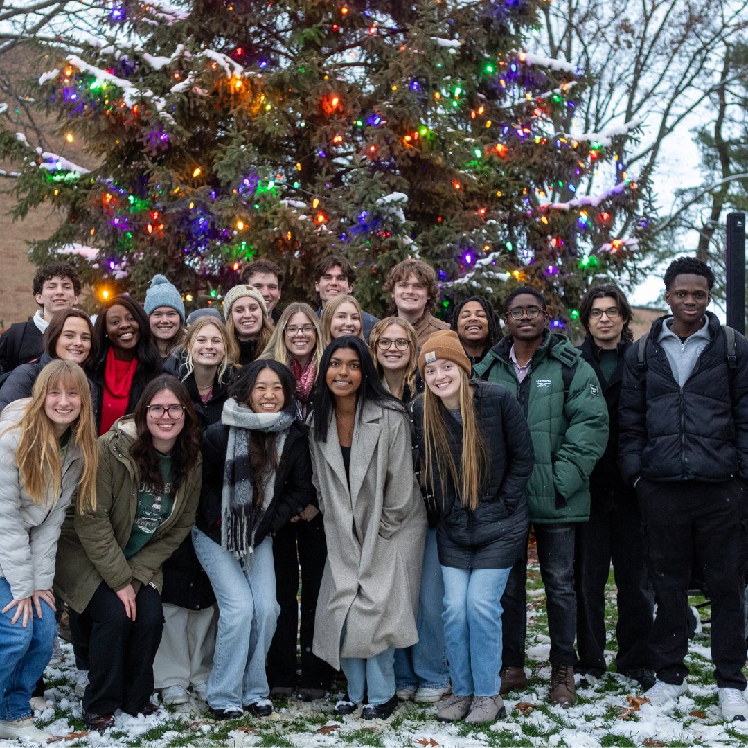 Calvin_Uni's tweet photo. The Annual Christmas Tree Lighting was a joyful time to gather in fellowship, sing Christmas carols, and sip on hot chocolate as we celebrated the season, remembering the Savior's birth. 🎄🌟 Thank you to President Greg and Jacqui Elzinga for graciously hosting! https://t.co/ynlpvvIcZW