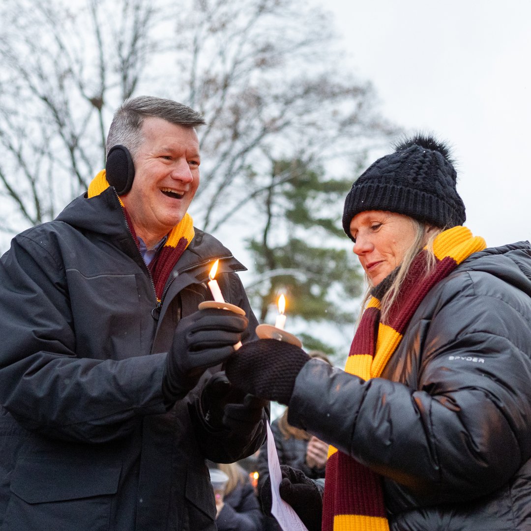 Calvin_Uni's tweet photo. The Annual Christmas Tree Lighting was a joyful time to gather in fellowship, sing Christmas carols, and sip on hot chocolate as we celebrated the season, remembering the Savior's birth. 🎄🌟 Thank you to President Greg and Jacqui Elzinga for graciously hosting! https://t.co/ynlpvvIcZW