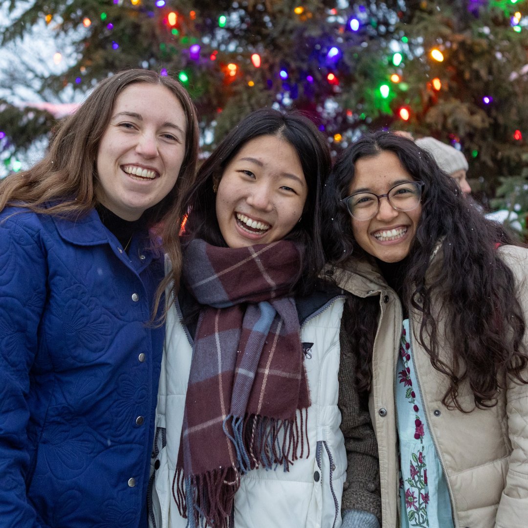 Calvin_Uni's tweet photo. The Annual Christmas Tree Lighting was a joyful time to gather in fellowship, sing Christmas carols, and sip on hot chocolate as we celebrated the season, remembering the Savior's birth. 🎄🌟 Thank you to President Greg and Jacqui Elzinga for graciously hosting! https://t.co/ynlpvvIcZW