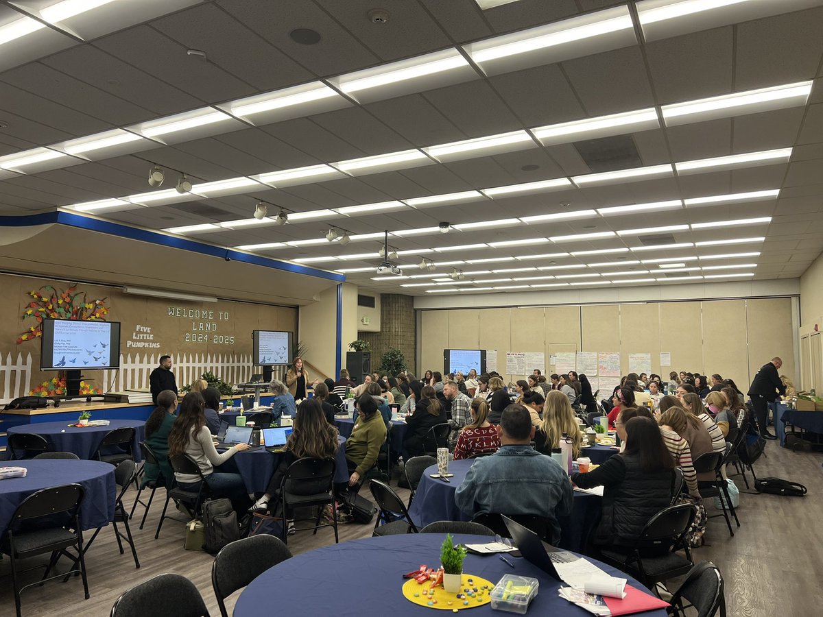 SolutionTreeCA's tweet photo. “There’s a difference between ‘collaboration’ and ‘coBLABoration!’” -@lcruzconsulting 👏🏼👏🏼👏🏼

Loving session 3 of the CA Principals’ Support Network!! 🤩

#atPLC #CAPSNetwork @WiseburnUSD @westminstersd #LawndaleSD @ElSegundoUSD @CNUSD @nlmusd https://t.co/LSBLhuqsOD