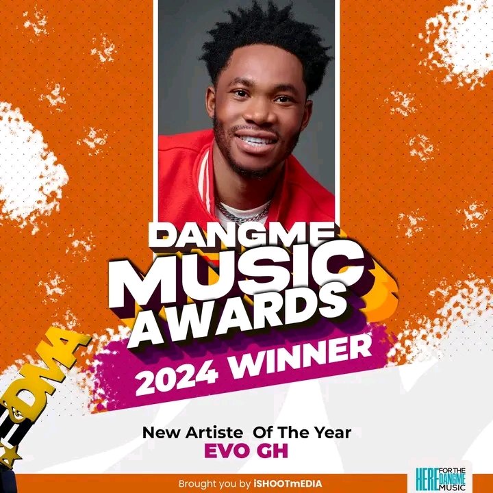 evo_gh's tweet photo. The winner, New Artist Of The Year @evogh @Accra @PulseGhana @Ada https://t.co/xjIxVtFD1e