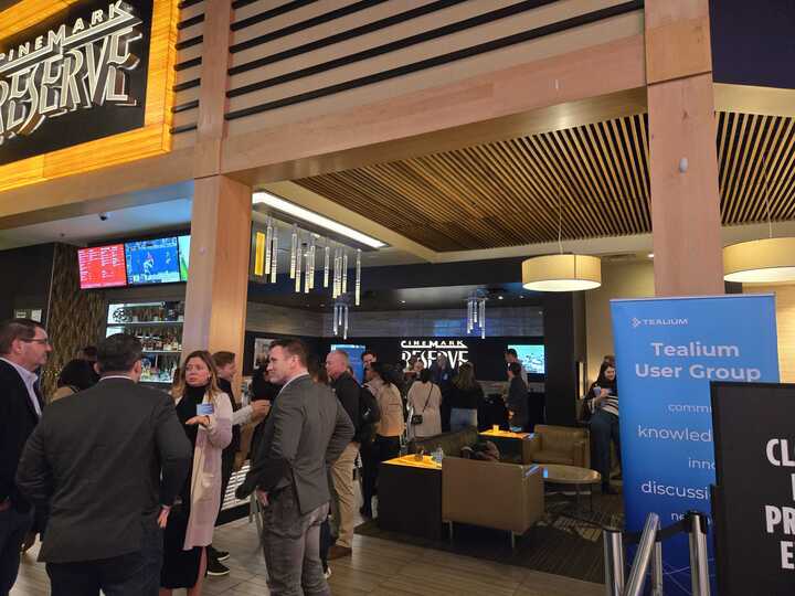 tealium's tweet photo. More snaps from our Dallas User Group meet-up! 🤳 https://t.co/dDCwDHcKz7