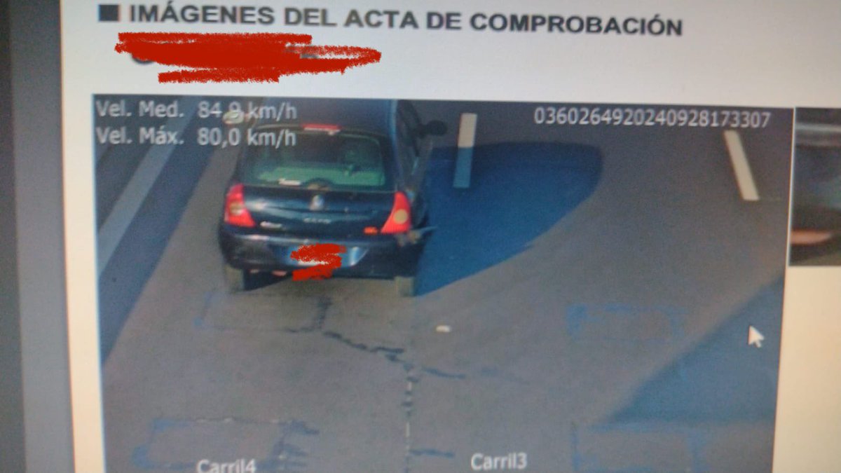 Como me vas a cobrar una infracción de 50 lucas por manejar en autopista a 84km/h CUANDO EL PUTO MÁXIMO ES 80km! La concha de tu vieja JORGE MACRI 

SI ME DECÍS QUE VOY 100/120 BUEEEEEENOOO TE ENTIENDO! PERO 84km?!