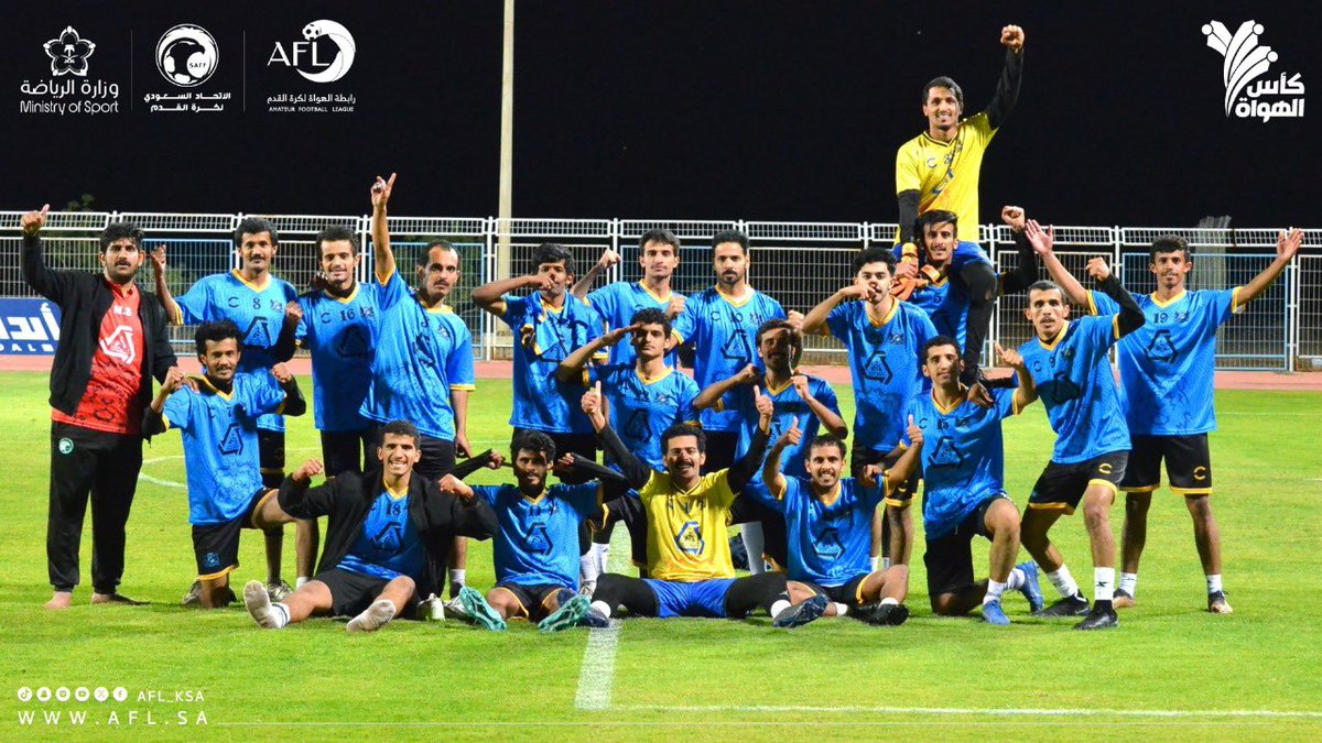 Alrueb_2004's tweet photo. #كأس_رابطة_الهواه_بنجران_2024 .

جمعت مباراة دور الأربعه من بطولة كأس رابطة الهواه بنجران فريق الرعب بفريق شباب خباش والتي انتهت بفوز فريق الرعب بضربات الترجيح بعد التعادل الإيجابي 1-1 ، وبذلك يتأهل الرعب للمباراه النهائيه💙🖤 .

عوض المصعبي ⚽️ . https://t.co/vpp2JSnXMB