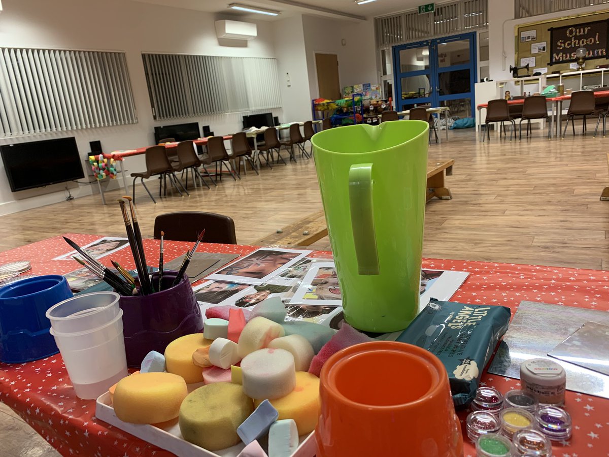 TVInfants's tweet photo. We’re ready for our Winter Fun Day. Our staff stayed late to get the School ready.  Father Christmas is confirmed. Children will need  loose change (to play shops) ✅ a bag with their name on ✅ party clothes are optional ✅ disco time in the afternoon. 🧵 https://t.co/aCU1DlfWFC