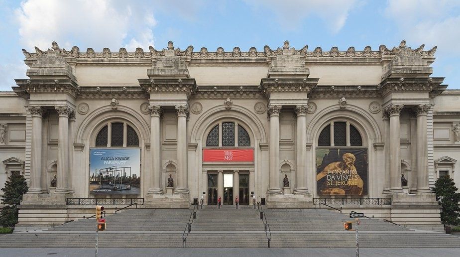 TheArtistSocial's tweet photo. If art moves life, which it most certainly does, then museums are very important in assuring that people of every class have access to inspiration and motivation. 
https://t.co/E9lpfFKfP9  #museum #art #history #photography #artist #travel #painting #contemporaryart https://t.co/aixn7Y81SM