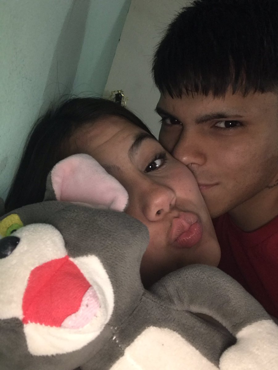 nerevolpicina's tweet photo. mi vida con vos es más bonita💘 https://t.co/72v96M80kK