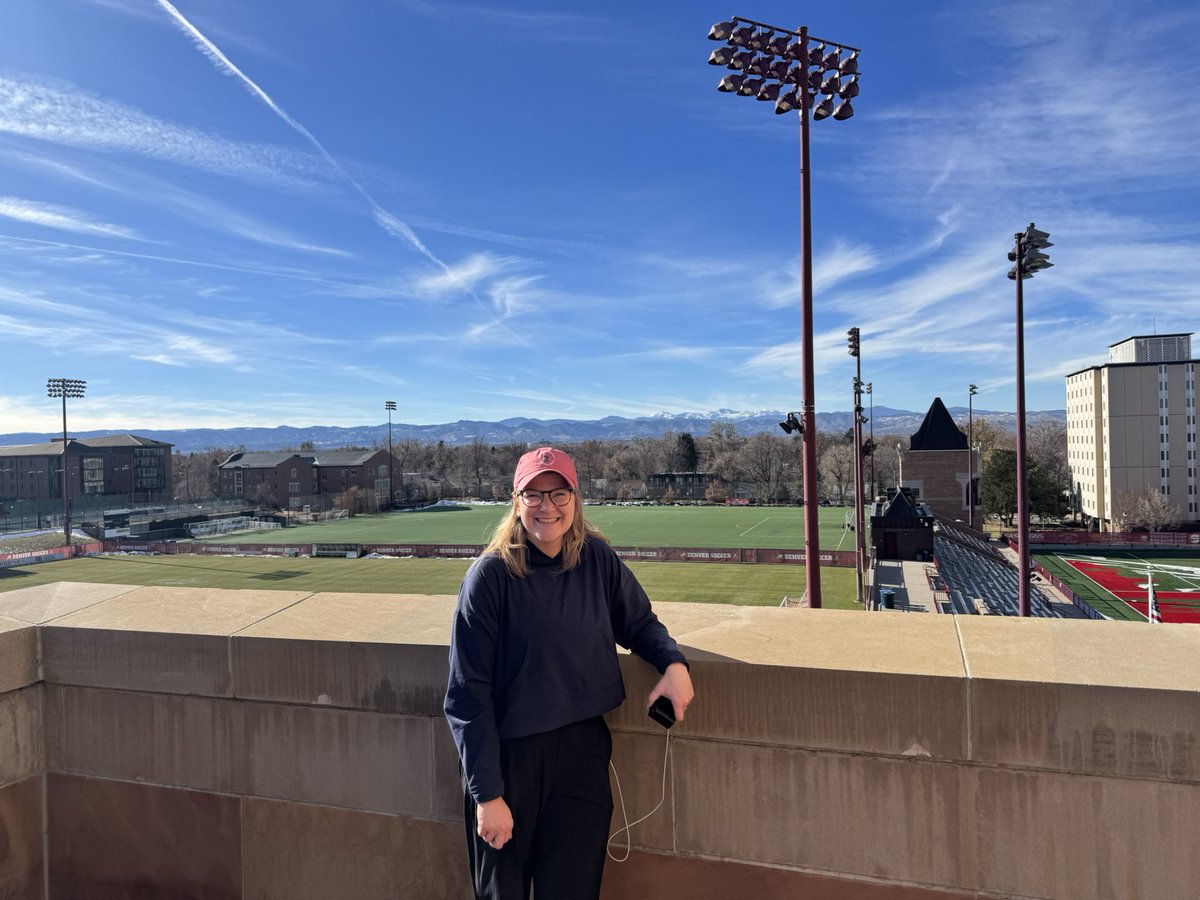 Meg Kruger tweet media