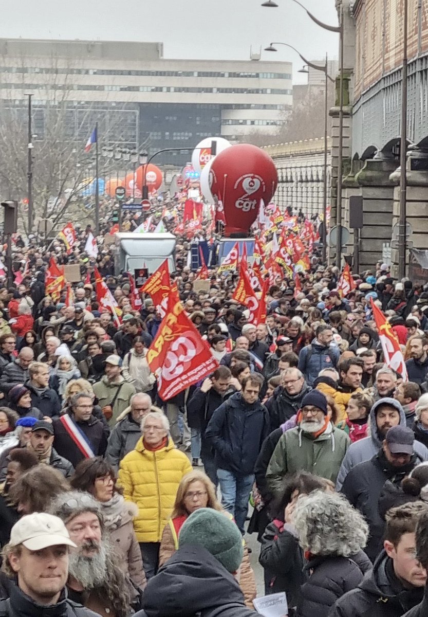 Louise P tweet media