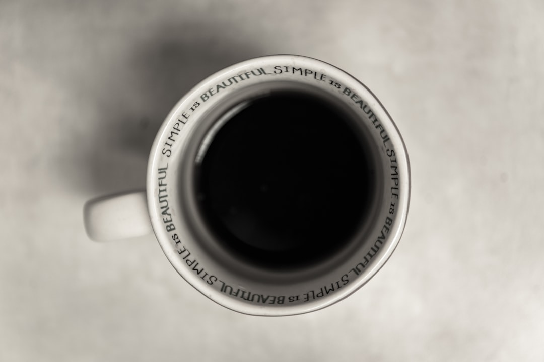 customroasts's tweet photo. Craving that perfect cup? Our fresh https://t.co/7f9e88E9Gx