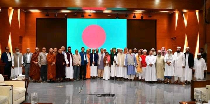 RA_Shisir's tweet photo. A uniquely harmonious Bangladesh ❤️

#AllEyesOnBangladeshiHighComissionInIndia
#ShameOnIndia
#saveBangladeshiHighComissionInIndia
#StopAttackingBangladeshiInIndia
#SaveBangladeshiInIndia https://t.co/L0drz6sYnx