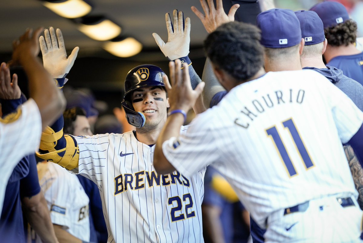 Brewers's tweet photo. Everyone wish our king a happy 33rd birthday 👑 https://t.co/4dwB4huZI7