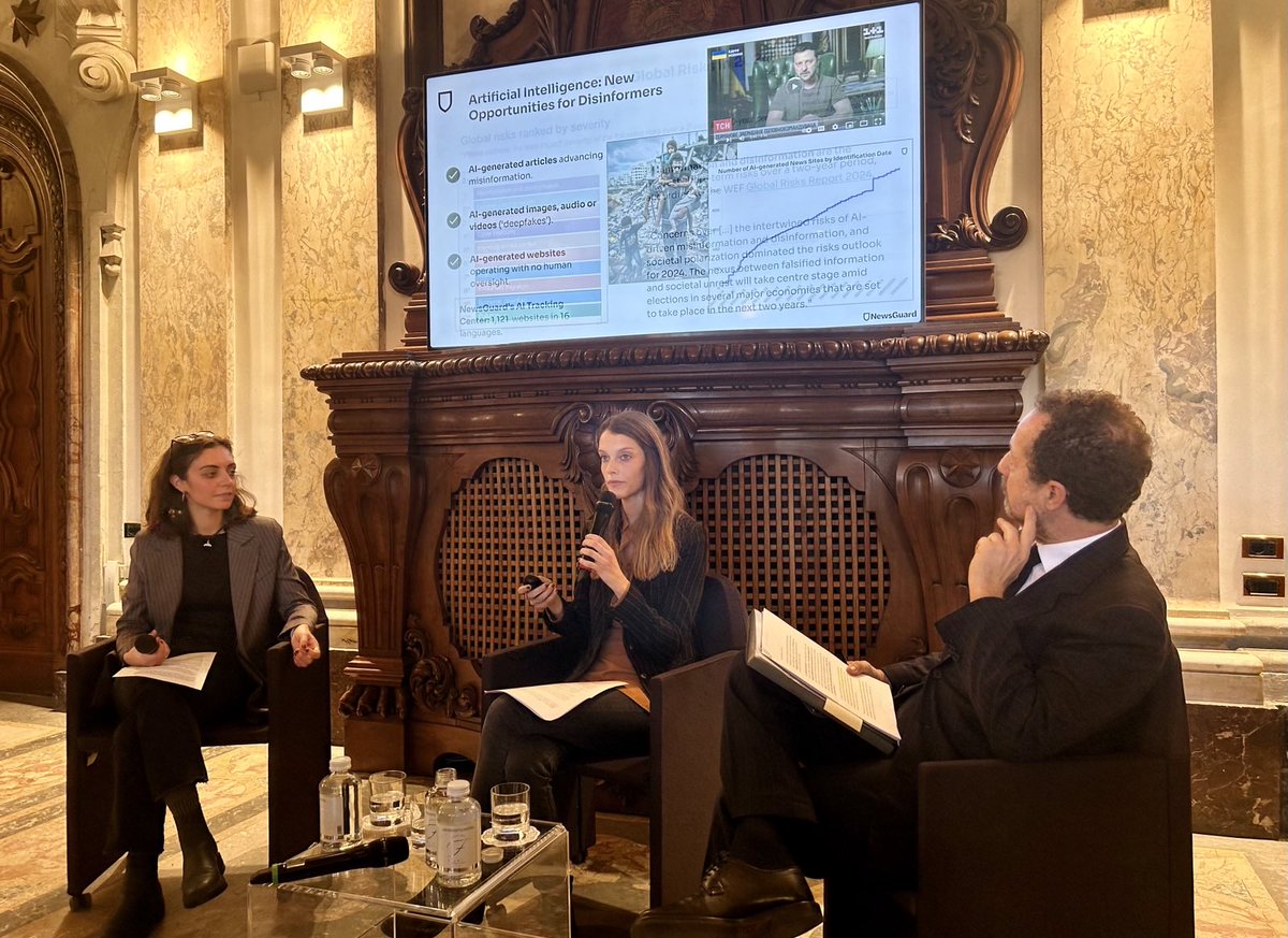 EleMongelli's tweet photo. 🇺🇦 Oggi alla Luiss per l'evento organizzato da @FIDU_ETS @UKRinIT e il fantastico team di @LuissDataLab con focus su sicurezza, guerra ibrida, disinformazione e nostro ruolo per sostenere di più l'#Ucraina. 
Un grazie di cuore per il suo contributo a @vdovychenkov 💙💛 https://t.co/tYMd7Kb7HI