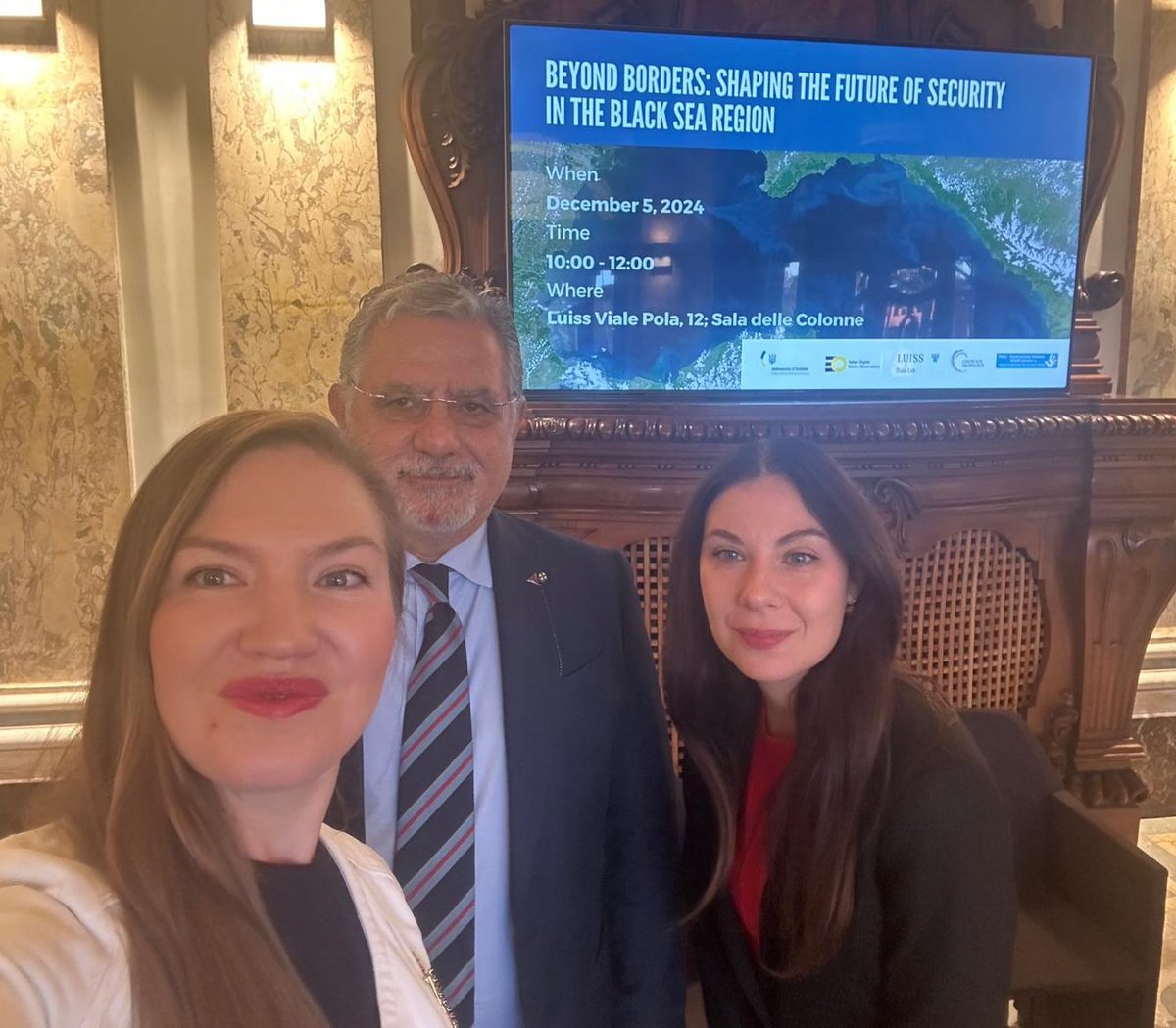 EleMongelli's tweet photo. 🇺🇦 Oggi alla Luiss per l'evento organizzato da @FIDU_ETS @UKRinIT e il fantastico team di @LuissDataLab con focus su sicurezza, guerra ibrida, disinformazione e nostro ruolo per sostenere di più l'#Ucraina. 
Un grazie di cuore per il suo contributo a @vdovychenkov 💙💛 https://t.co/tYMd7Kb7HI