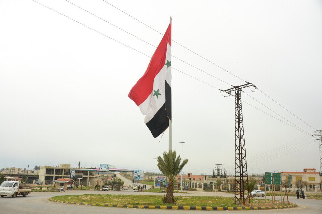 kkkaa50's tweet photo. #مقاومون_أحرار 
الجيش السوري خسر ٤ محافظات خلال ٥ ايام تقويباً واني خسرت حسابي خلال هذي الايام عساها بحظك وبختك ايلون مساك 👌👌 https://t.co/DRtAqujlg8