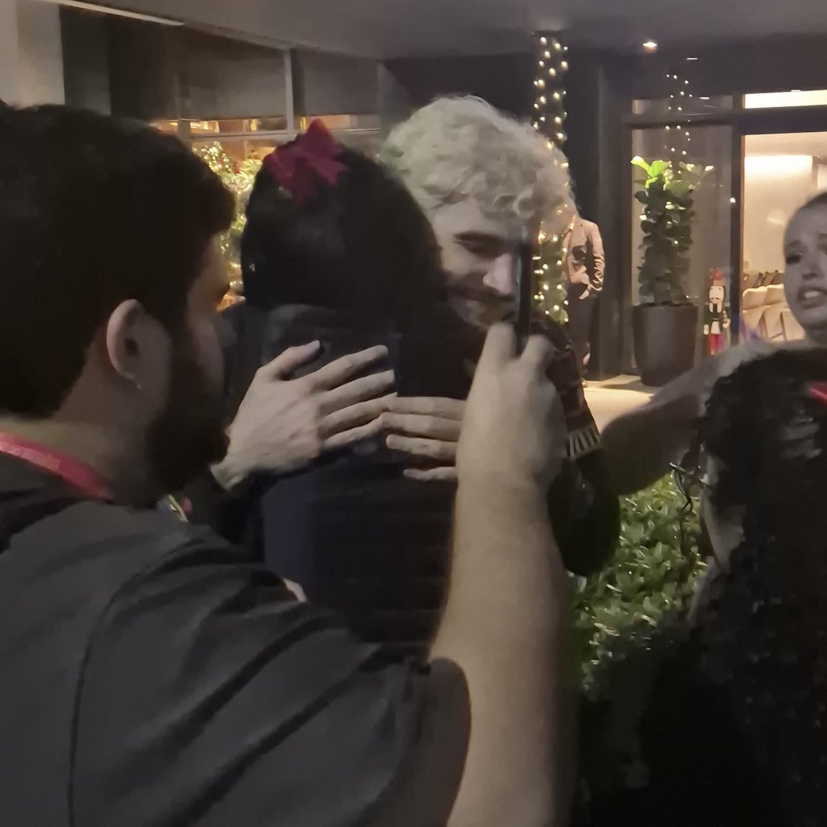 carol palhares 🪩 tweet media