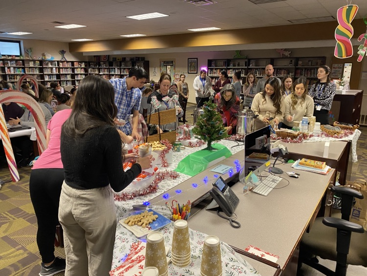 MannheimFalcons's tweet photo. "Festive Falcon Faculty Fun" yesterday at our MMS Staff Meeting! Hot cocoa &amp; candy canes for our amazing staff. Great way to have PD &amp; build community too. #WeAreD83 #MMSFalcons #MMSRocks https://t.co/qIo3I30ZgH