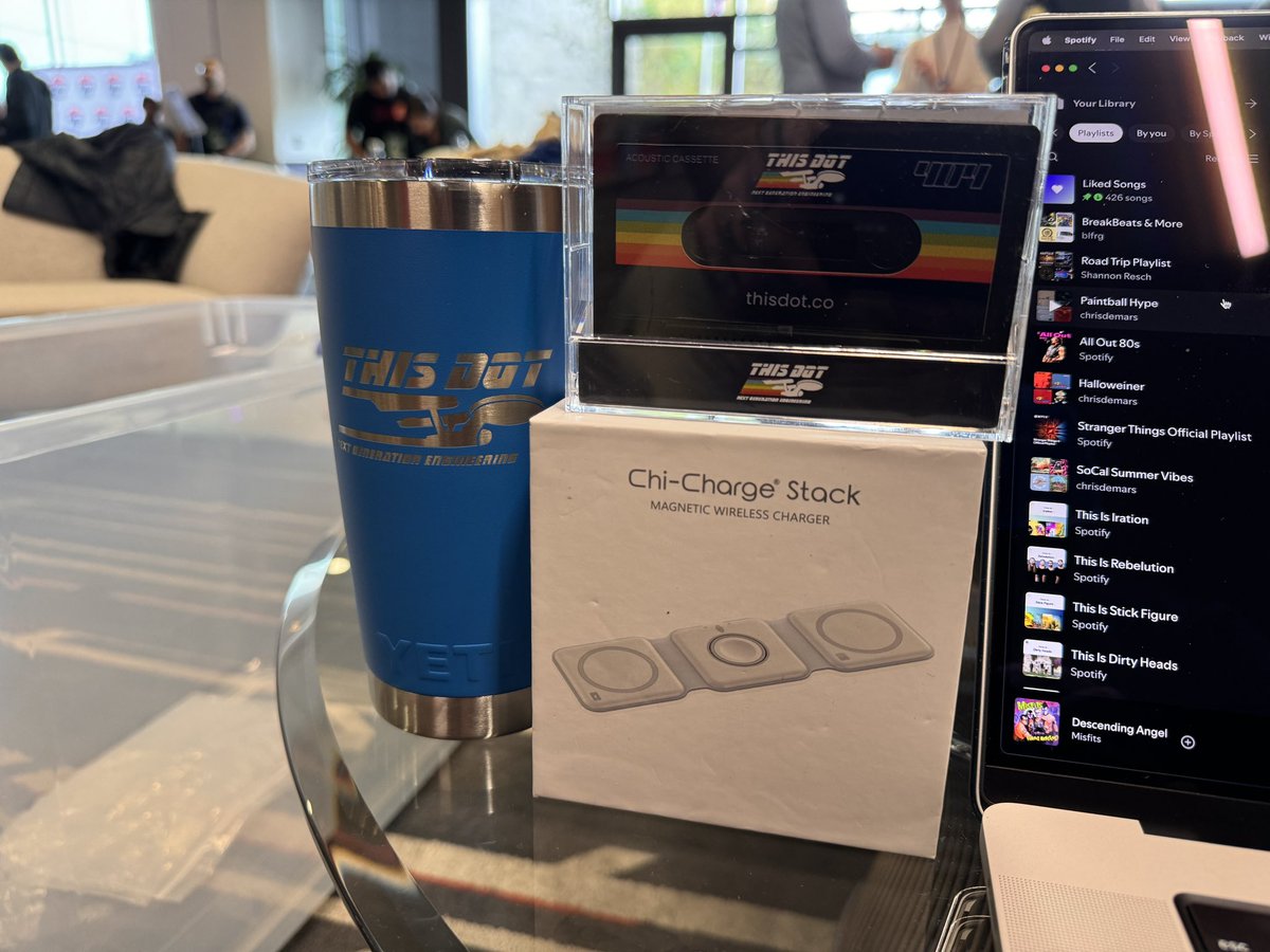 saltnburnem's tweet image. Speaker swag at #CommitYourCode is off the rip!

#DeveloperCommunity