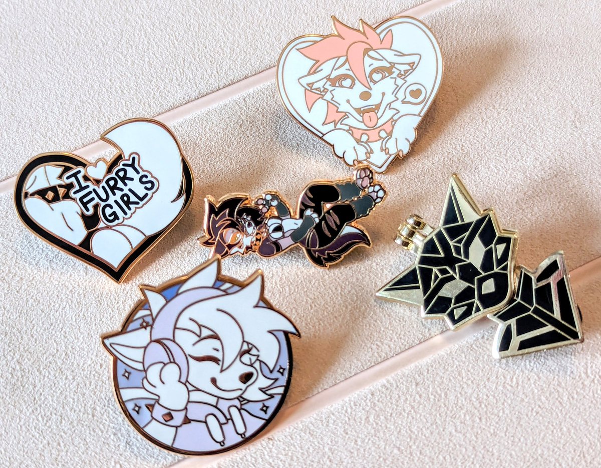 Novaloux Too tweet media