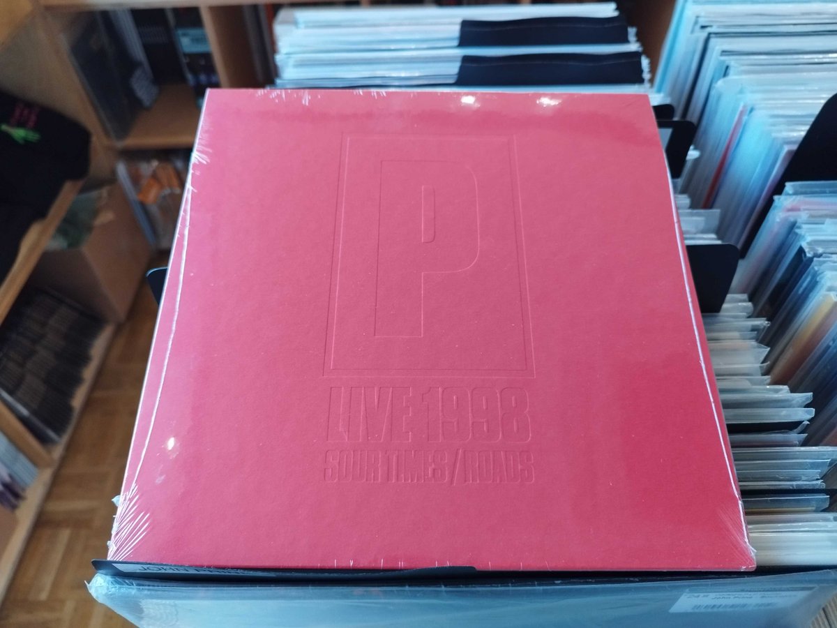 _stranger_than's tweet image. This week's new releases, including stunning live records from @amarillohighway @FourTet Portishead and OCS, a 20th anniversary CD boxset from @soniccathedral, plus new albums from @thisisduster @CharleyCrockett and more!
bit.ly/4ipB7Kr