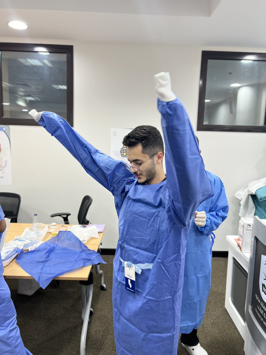 Last Monday, we successfully held our First Neurosurgery Workshop, which covered :

• Scrubbing Techniques
• Suturing Skills
• Drilling Procedures

It was an enjoyable experience 🤩

We extend our gratitude to Dr.Mahmoud Fallatah for sharing us his expertise and knowledge.