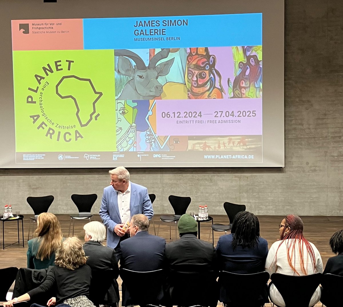 Bernhard Weisser (@weisserbernhard) on Twitter photo „Planet #Africa. Eine archäologische Zeitreise“. Die neue #Ausstellung in der James Simon Galerie auf der #Museumsinsel. Sie geht bis in den April und dank Förderung ist der Eintritt frei. <a href="/kulturSPK/">Stiftung Preußischer Kulturbesitz</a> <a href="/dai_weltweit/">DAI</a> <a href="/dfg_public/">DFG public | @dfg_public@wisskomm.social</a> <a href="/visitberlin/">visitBerlin</a> „Planet #Africa. Eine archäologische Zeitreise“. Die neue #Ausstellung in der James Simon Galerie auf der #Museumsinsel. Sie geht bis in den April und dank Förderung ist der Eintritt frei. <a href="/kulturSPK/">Stiftung Preußischer Kulturbesitz</a> <a href="/dai_weltweit/">DAI</a> <a href="/dfg_public/">DFG public | @dfg_public@wisskomm.social</a> <a href="/visitberlin/">visitBerlin</a>