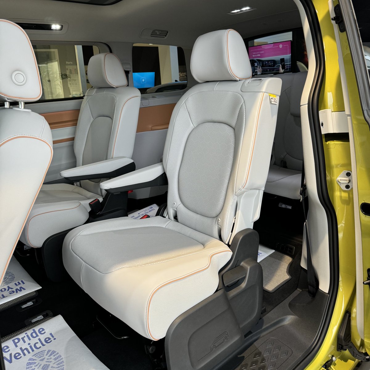 GreeleyVW's tweet photo. The first ID Buzz went home out of #Greeley #Volkswagen! Interested in getting behind the wheel is this futuristic spin on a retro classic? Let hs help you build yours! 

#vw #vwbus #vwidbuzz #idbuzz #greeleyco #greeleycolorado #vdub #vdublove #ev https://t.co/HcwcGYvJsI