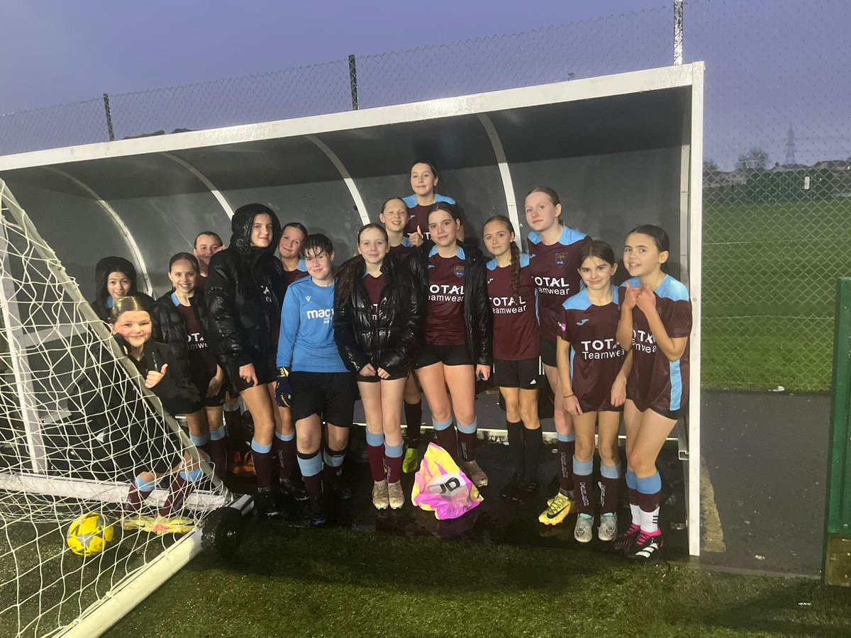 Our u13 girls won 4-0 tonight in a very wet and windy cup match 🌧️⚽️ 

Excellent game girls!! Onto the next round 👏

A big thank you to Caldicot for hosting!😁

#MaximisingPotential 
#Proud
