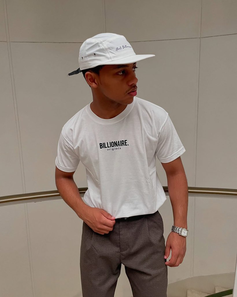 BillionaireOrig's tweet photo. Billionaire Originals🤍

Brand: @BillionaireOrig 
Model: @jevenon 
Creative team: @Hydro__drip &amp; @realpeeshady 
📸: @Hydro__drip https://t.co/782xEyF7Ls