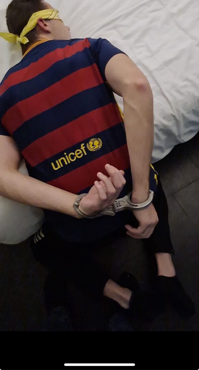 kinkyboy_93's tweet photo. The boys got me 🗝️��� https://t.co/hyG6VwzOeH