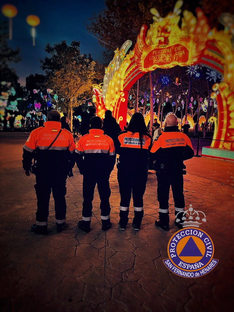 🟠🔵🟠 Está tarde colaboramos en el encendido de luces, empiezan los eventos de las #NavidadesSanfer