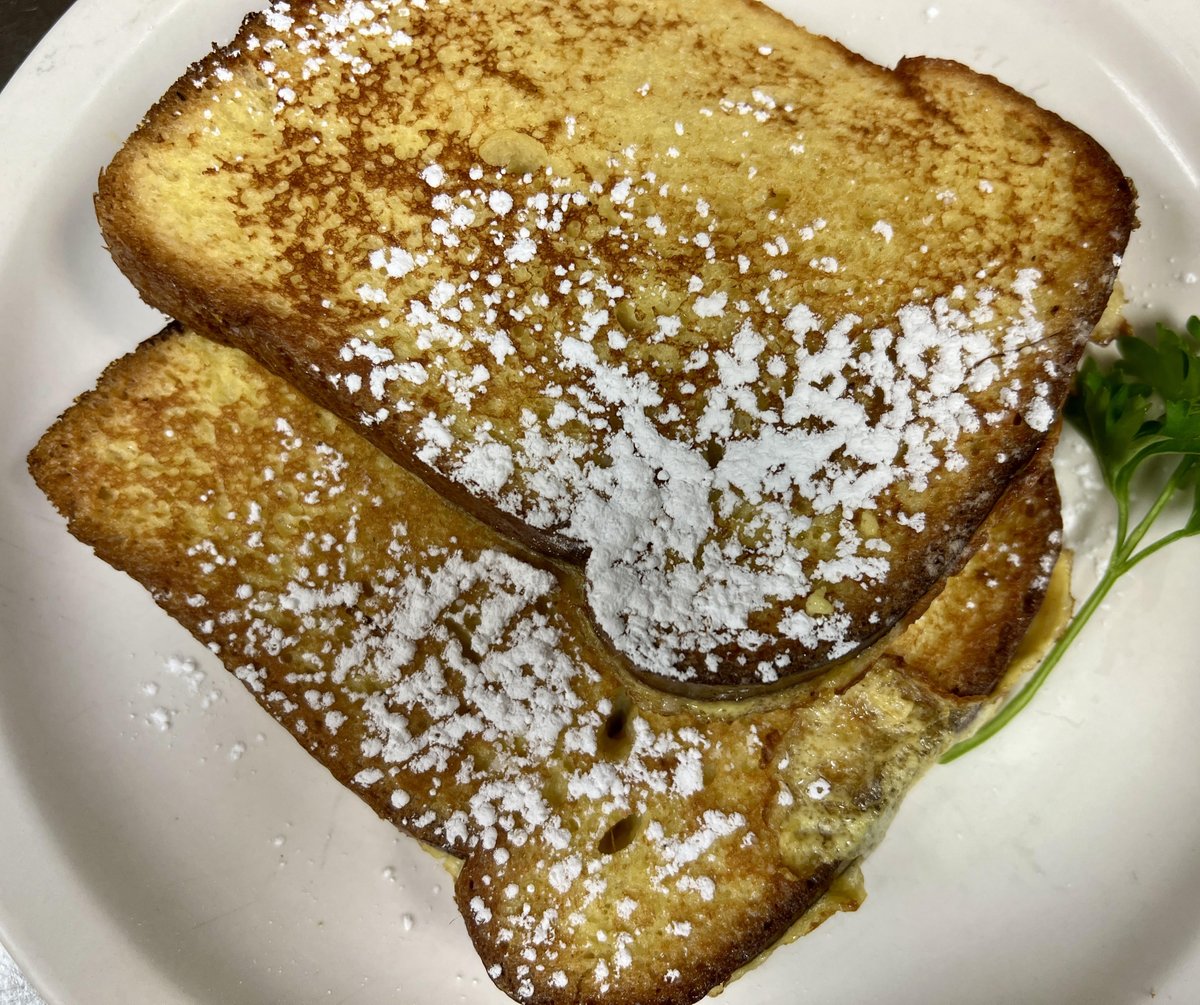 JakesEatery's tweet image. It's finally Friday!! Finish out your week with a delicious stack of French Toast at Jake's Eatery!  #frenchtoast #frenchtoastfriday #challahbread #challahfrenchtoast #breakfast #jakeseatery #jakeseateryrichboro #jakeseaterynewtown #richboropa #newtownpa #buckscountypa