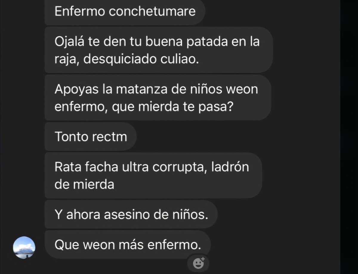sebastiansichel's tweet photo. Hasta cuando tratan de relativizar la violencia. Es simple, porque guardamos la identidad para la denuncia . Ahí están los originales https://t.co/jN3VsDpeNJ