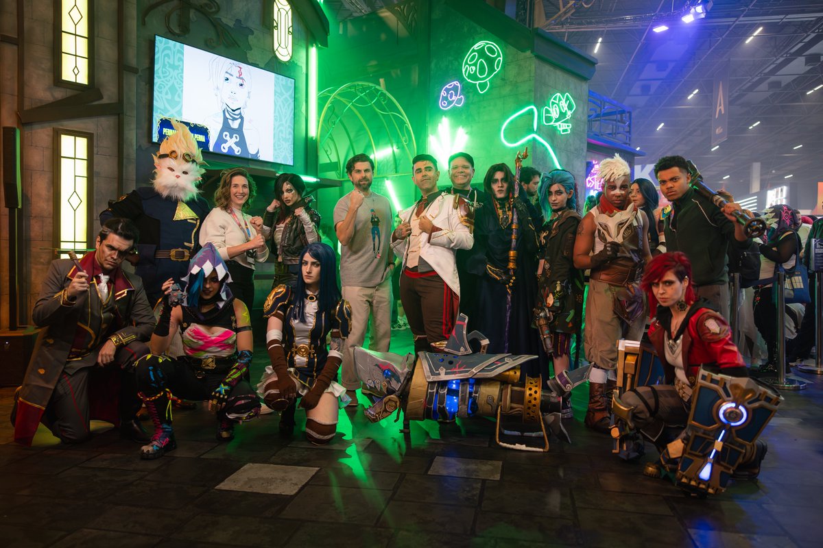 arcaneshow's tweet photo. Some familiar faces spotted in Brazil. https://t.co/HqKWBjDSRr