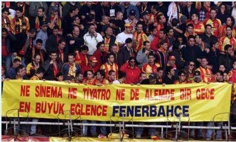NE DİYORDUK BİZ 

NE SİNEMA 
NE TİYATRO 
NE DE ALEMDE BİR GECE 
EN BÜYÜK EĞLENCE FENERBAHÇE 😂
