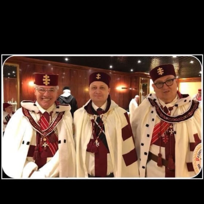 Marcus__Ray__'s tweet image. Potential members of the illuminati brotherhood 🔯