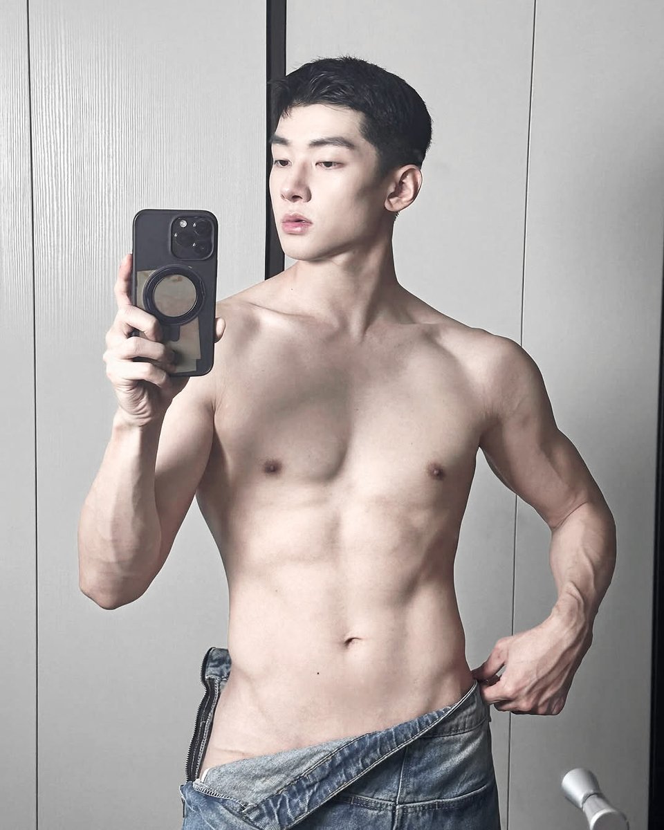 𝗛𝗜𝗥𝖮 (@h1roooh_) on Twitter photo 