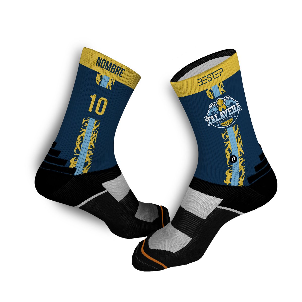 Talavera_Basket's tweet photo. 🏀💙 ¿Quieres ir conjuntado del Baloncesto Talavera de los pies a la cabeza?

ℹ️ Pues ya tenemos en venta nuestro calcetines personalizados hasta el 8 de diciembre a qué esperas.

🚀 https://t.co/0z1BJ59KmB

#PasiónPorCrecerJuntos🏀 https://t.co/V757KRKmAo