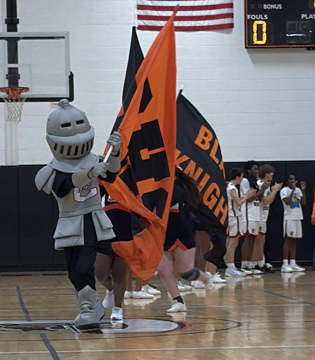 CHSBlackKnights's tweet photo. Welcome to our new Black Knight! Whether rallying at games, supporting our teams, or leading our cheers, the Black Knight mascot is here to inspire us all.
Thank you to the Class of 2024 Student Council Association and the CHS PTO for bringing our mascot to life! 🟠⚫ https://t.co/TkkTWgrw7I