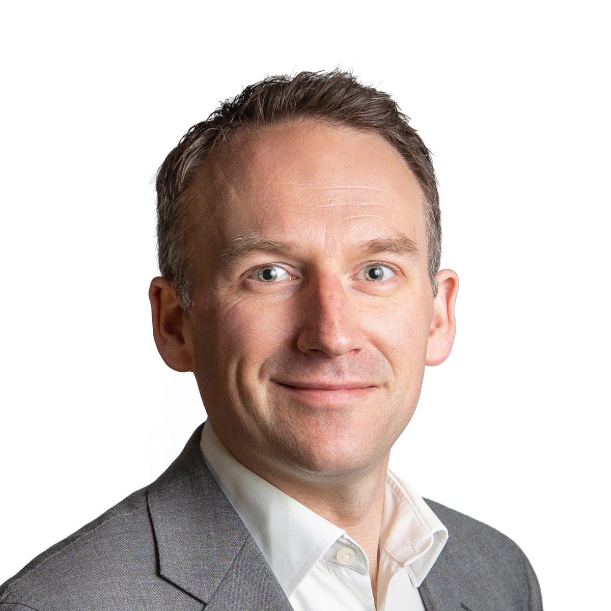 Independent Healthcare Providers Network (@indhealthpn) on Twitter photo We're announcing today that IHPN's Director of Policy <a href="/davidejfurness/">David Furness</a> will be leaving us next year to join <a href="/ShelfordGrp/">The Shelford Group</a> as their new MD
David has played a pivotal role over the last 6yrs, enabling IHPN to go from strength to strength - we wish him the very best in his new role! We're announcing today that IHPN's Director of Policy <a href="/davidejfurness/">David Furness</a> will be leaving us next year to join <a href="/ShelfordGrp/">The Shelford Group</a> as their new MD
David has played a pivotal role over the last 6yrs, enabling IHPN to go from strength to strength - we wish him the very best in his new role!