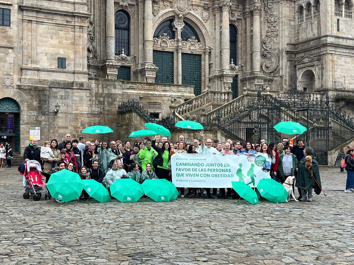 🔙Los pasados días 27, 28 y 29 de noviembre, la maravillosa ciudad de Santiago de Compostela acogió nuestro XX Congreso #SEEDO2024, el Congreso más importante en España sobre #obesidad y sus complicaciones. 🩺

➕Más de 1200 asistentes nos dimos cita en el Palacio de Congresos y