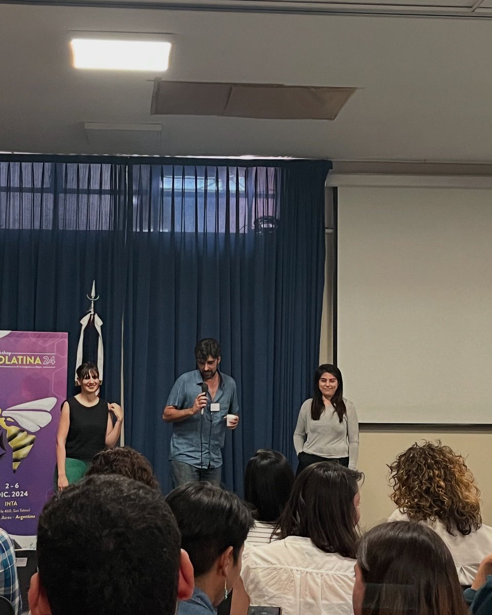 INTAProapi's tweet photo. #Solatina: Continuamos trabajando y compartiendo en el Vl workshop de solatina/red colmena.
#abejas #investigación #ciencialatina #meliponinos #abejorros https://t.co/586H9Tabsb