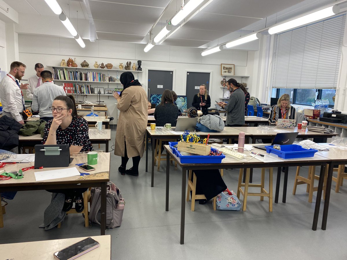 Sarah Grady tweet media