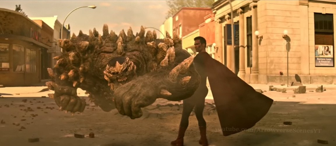 Luego del mundo de guerra, luchar contra todos sus enemigos se ha vuelto más sencillo.

Desde Silver Banshee hasta Darkseid, aunque ese último siempre es complicado.